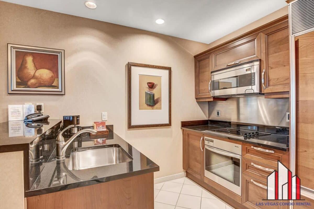 Signature 2br3ba Balcony Combo Units 28-602 And 04 Ferienhaus Las Vegas